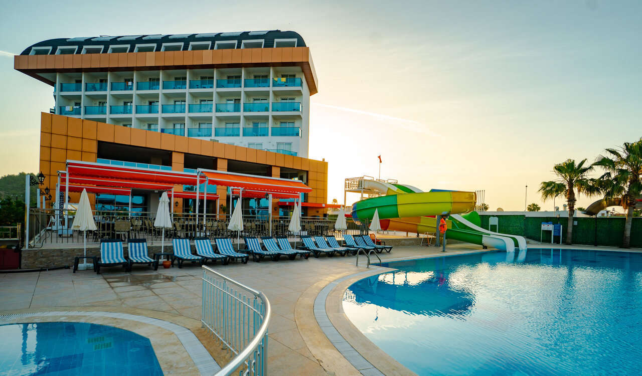 throne beach resort spa 5 турция